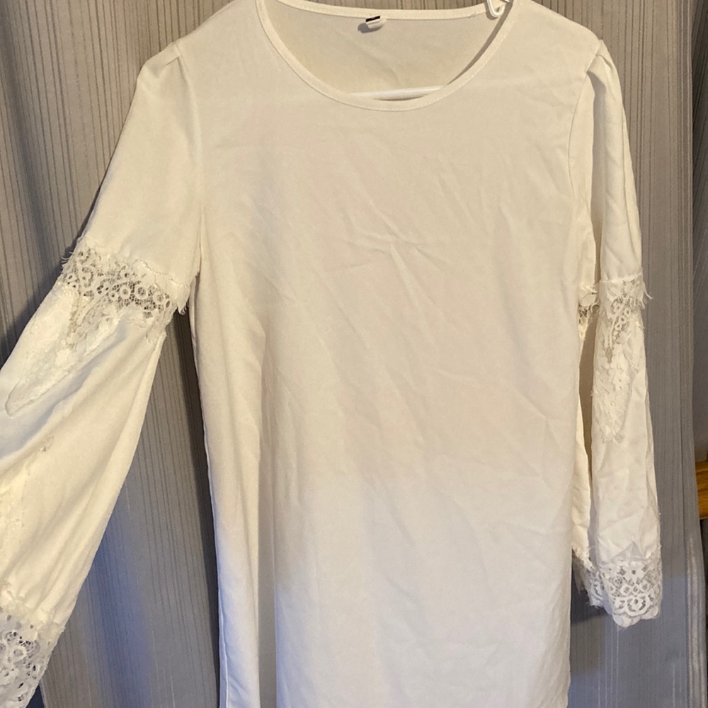 White dress with lace long sleeves